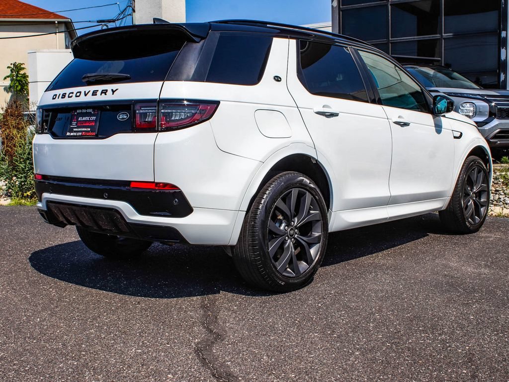 Used 2022 Land Rover Discovery Sport SE R-Dynamic AWD/4WD image 6
