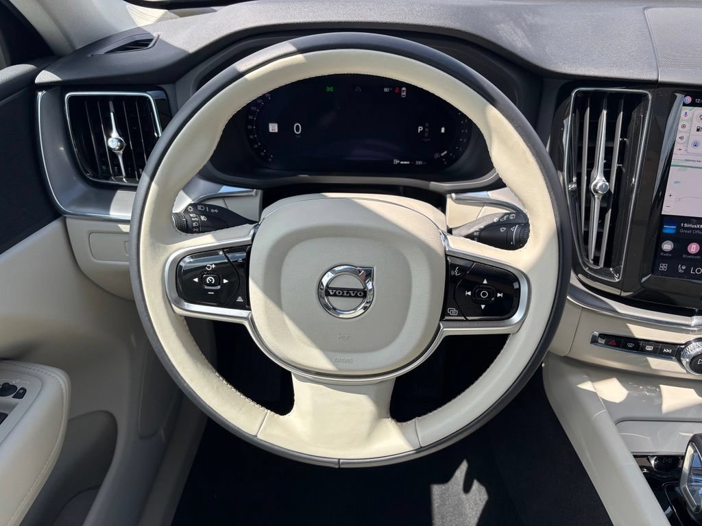 Certified 2025 Volvo XC60 B5 Core w/ Protection Package Premier AWD/4WD image 6