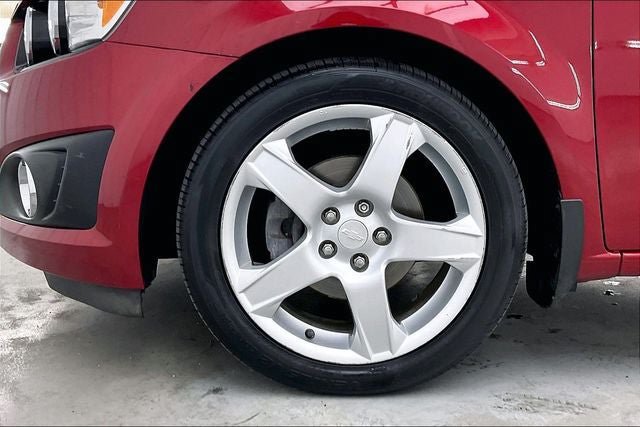 Used 2014 Chevrolet Sonic LTZ w/ Fun and Sun Package FWD image 10