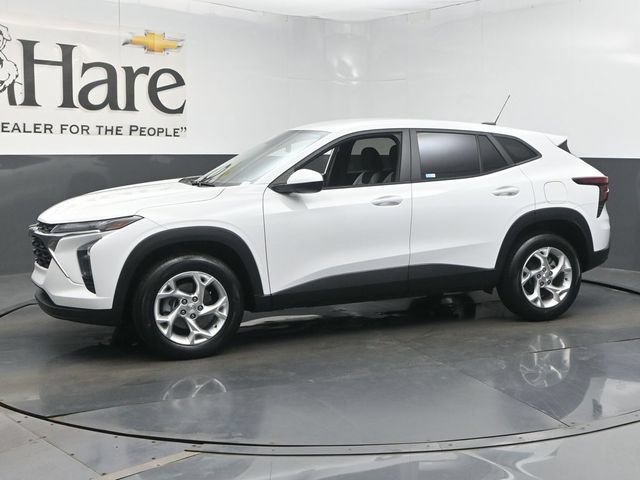 Used 2024 Chevrolet Trax LS w/ LS Convenience Package FWD image 36