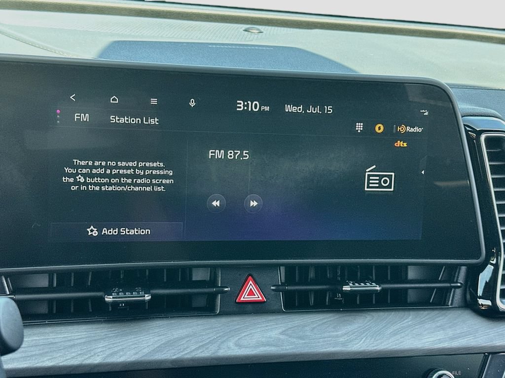Certified 2025 Kia Sportage X-Line w/ Premium Package AWD/4WD image 15