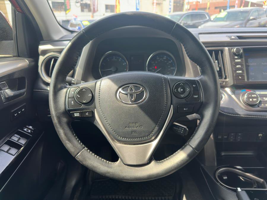 Used 2018 Toyota RAV4 Limited w/ All Weather Liner Package AWD/4WD image 25