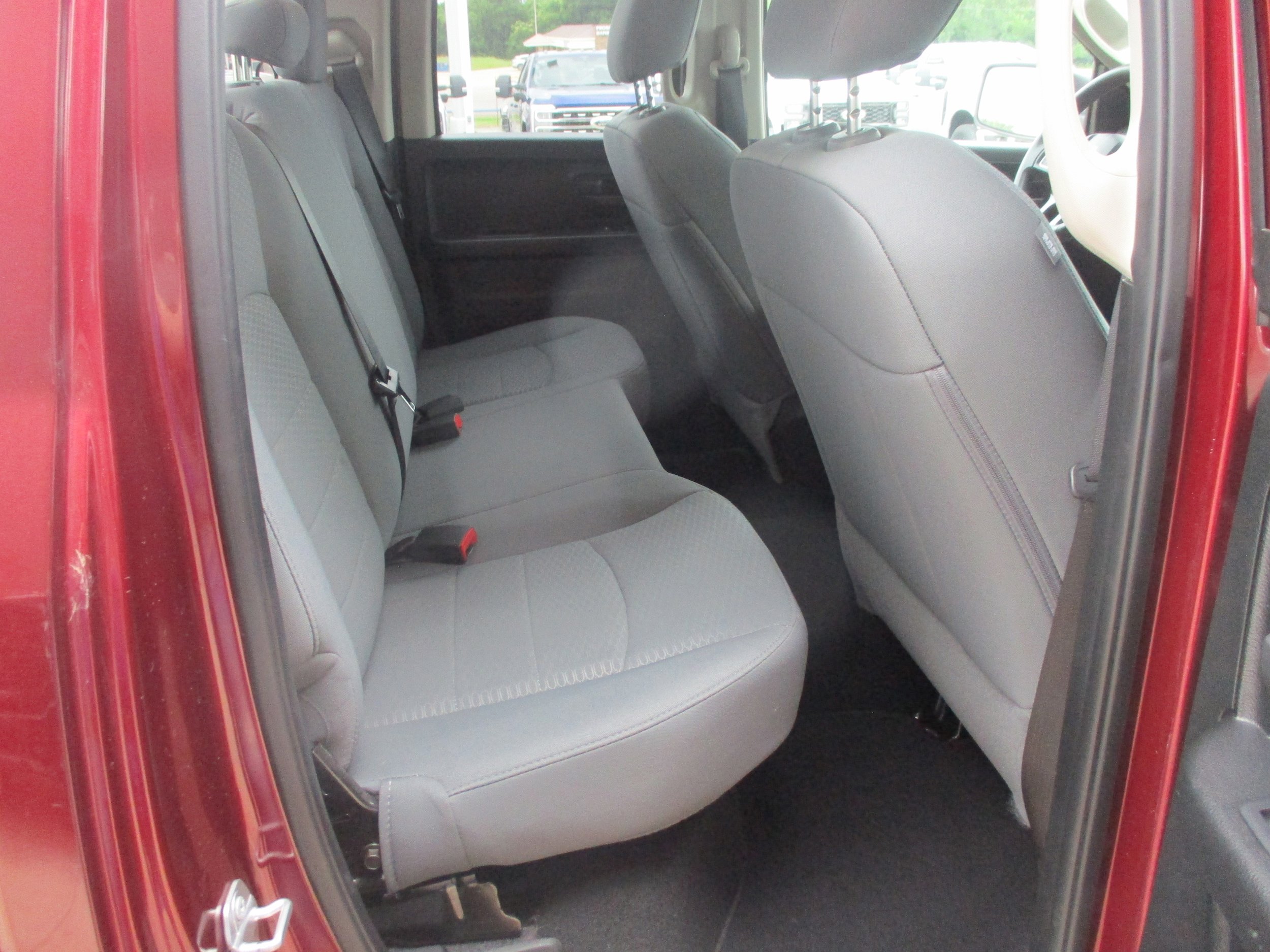 Used 2018 RAM 1500 Tradesman w/ Popular Equipment Group RWD image 11