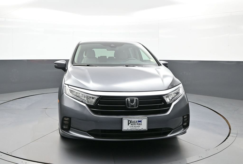 Certified 2024 Honda Odyssey EX-L image 2