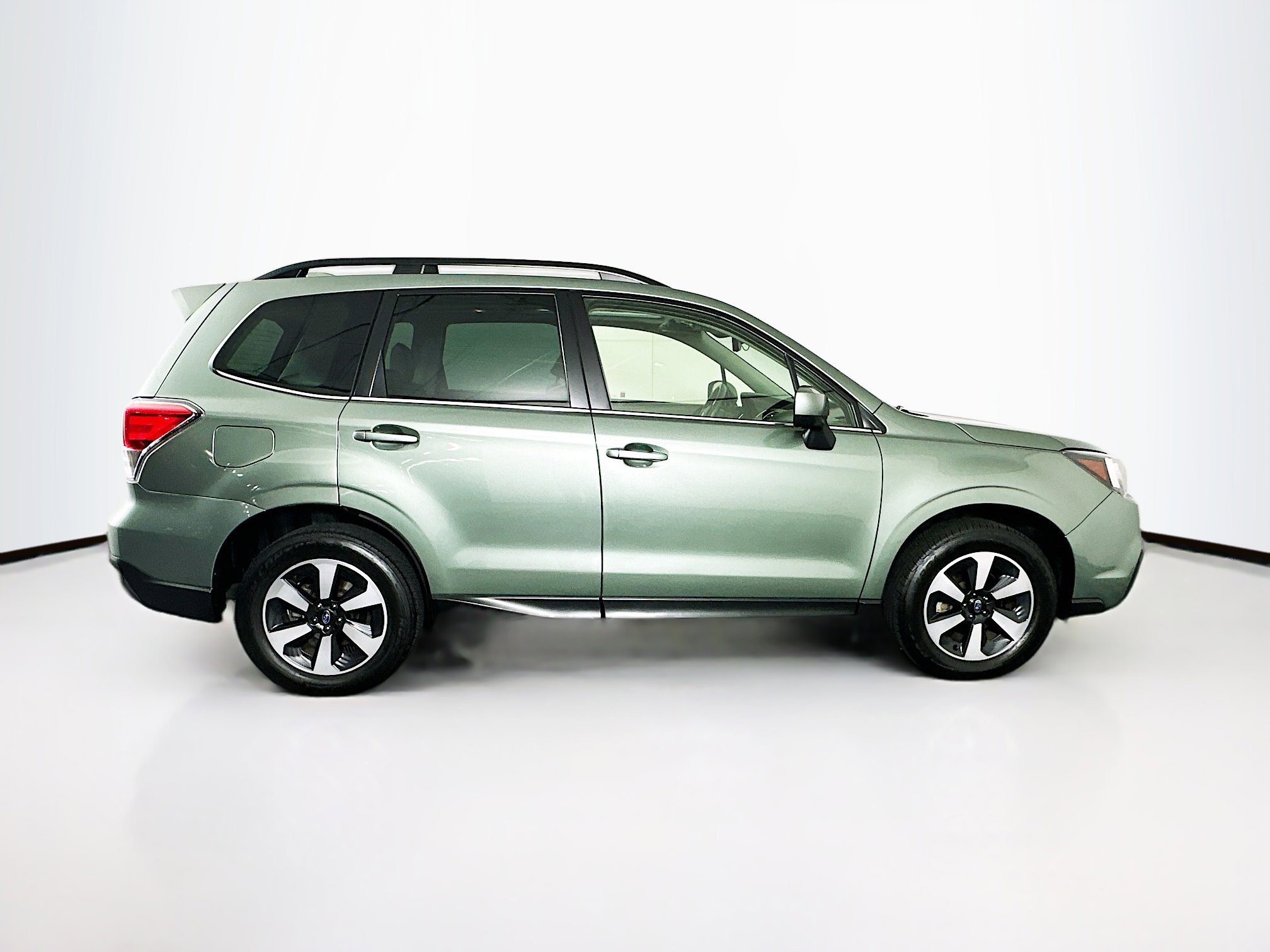 Used 2018 Subaru Forester 2.5i Limited image 10