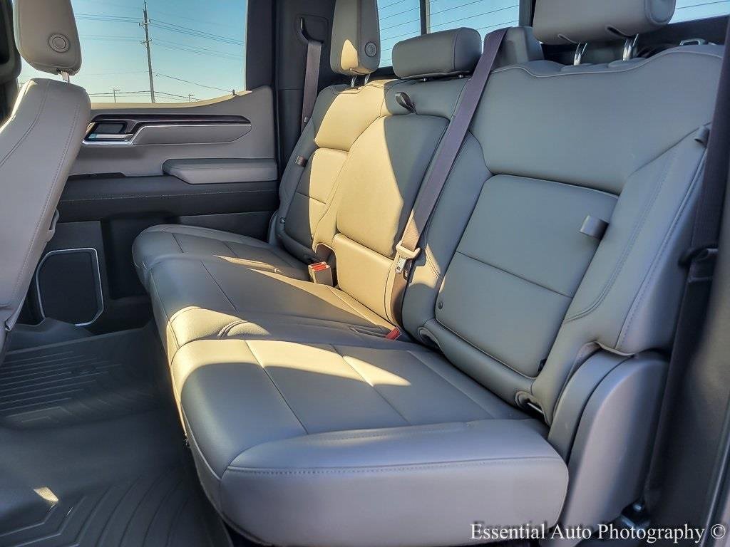 Used 2023 GMC Sierra 1500 SLT w/ SLT Convenience Package image 11