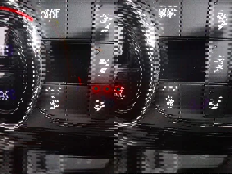 Used 2024 Chevrolet Trax RS w/ Sunroof Package image 49