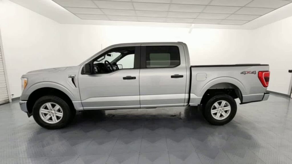 Used 2022 Ford F150 XLT image 5