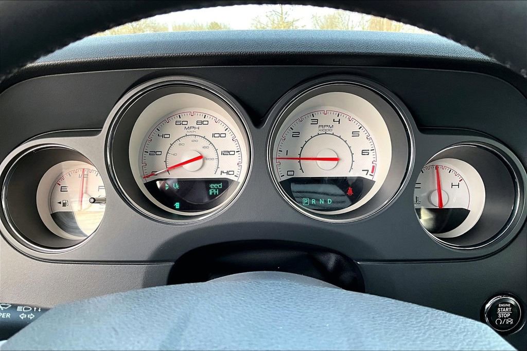 Used 2013 Dodge Challenger SXT RWD image 20