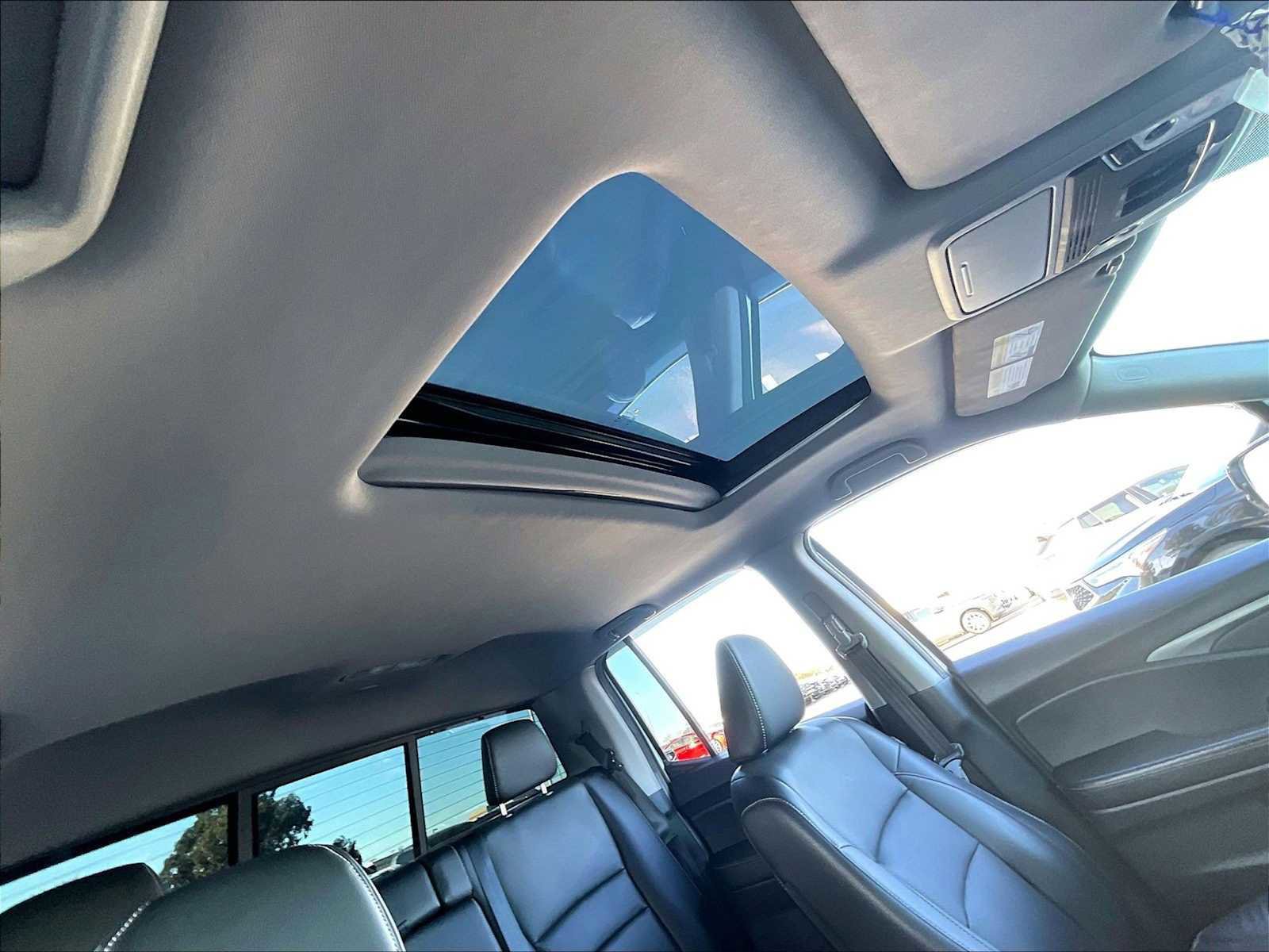 Used 2023 Honda Ridgeline RTL-E image 24