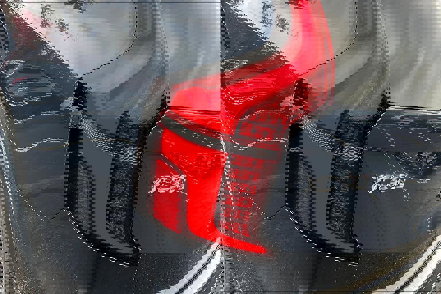 New 2026 Volvo XC90 B6 Plus w/ Protection Package Premier image 5