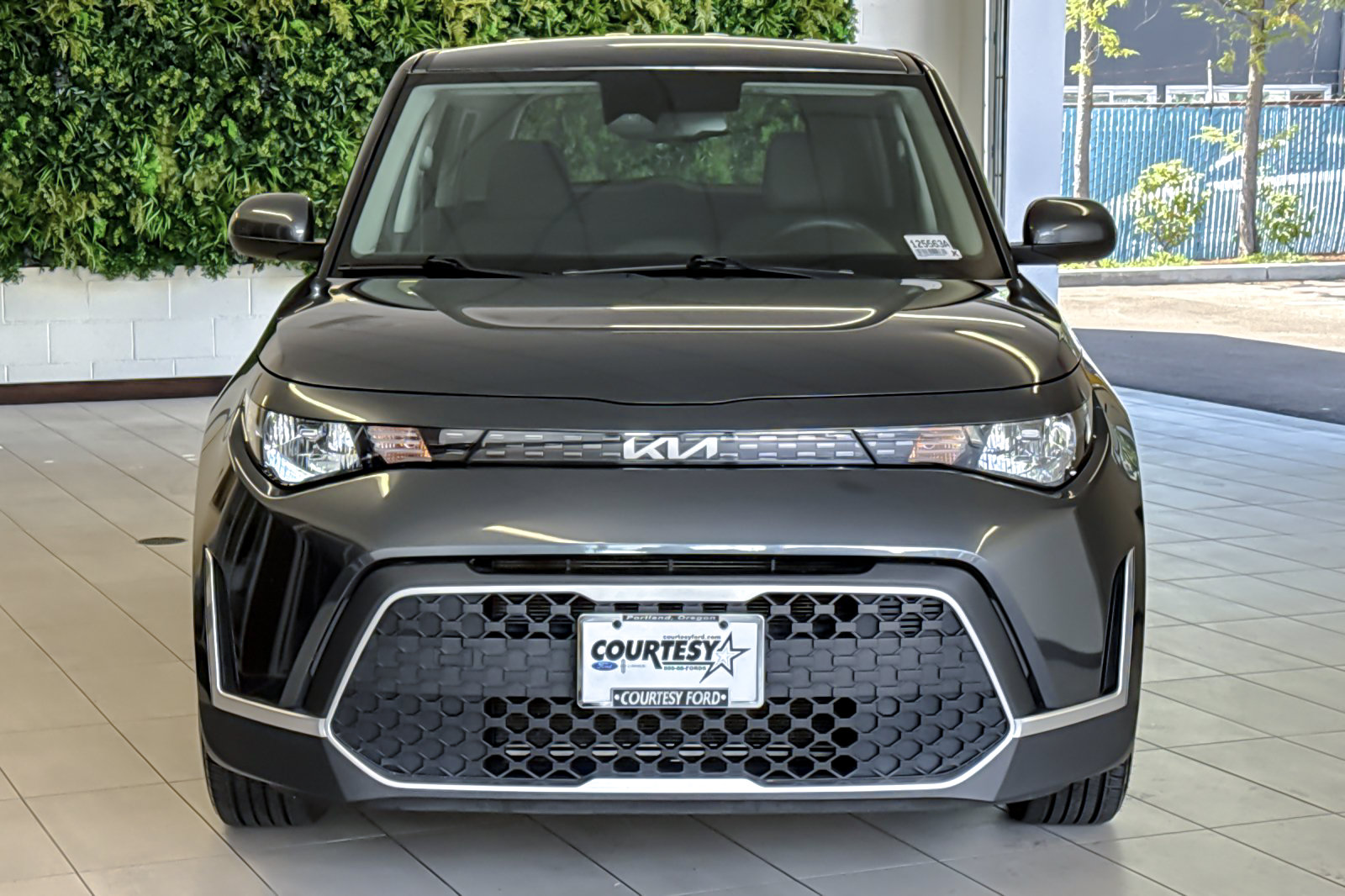 Used 2023 Kia Soul S FWD image 9