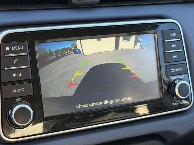 Used 2024 Nissan Versa SV FWD image 2