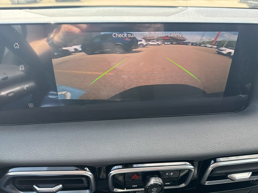 New 2026 Nissan Sentra SV FWD image 17