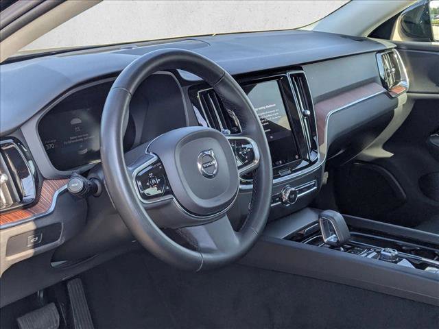 Used 2024 Volvo S60 B5 Plus image 10