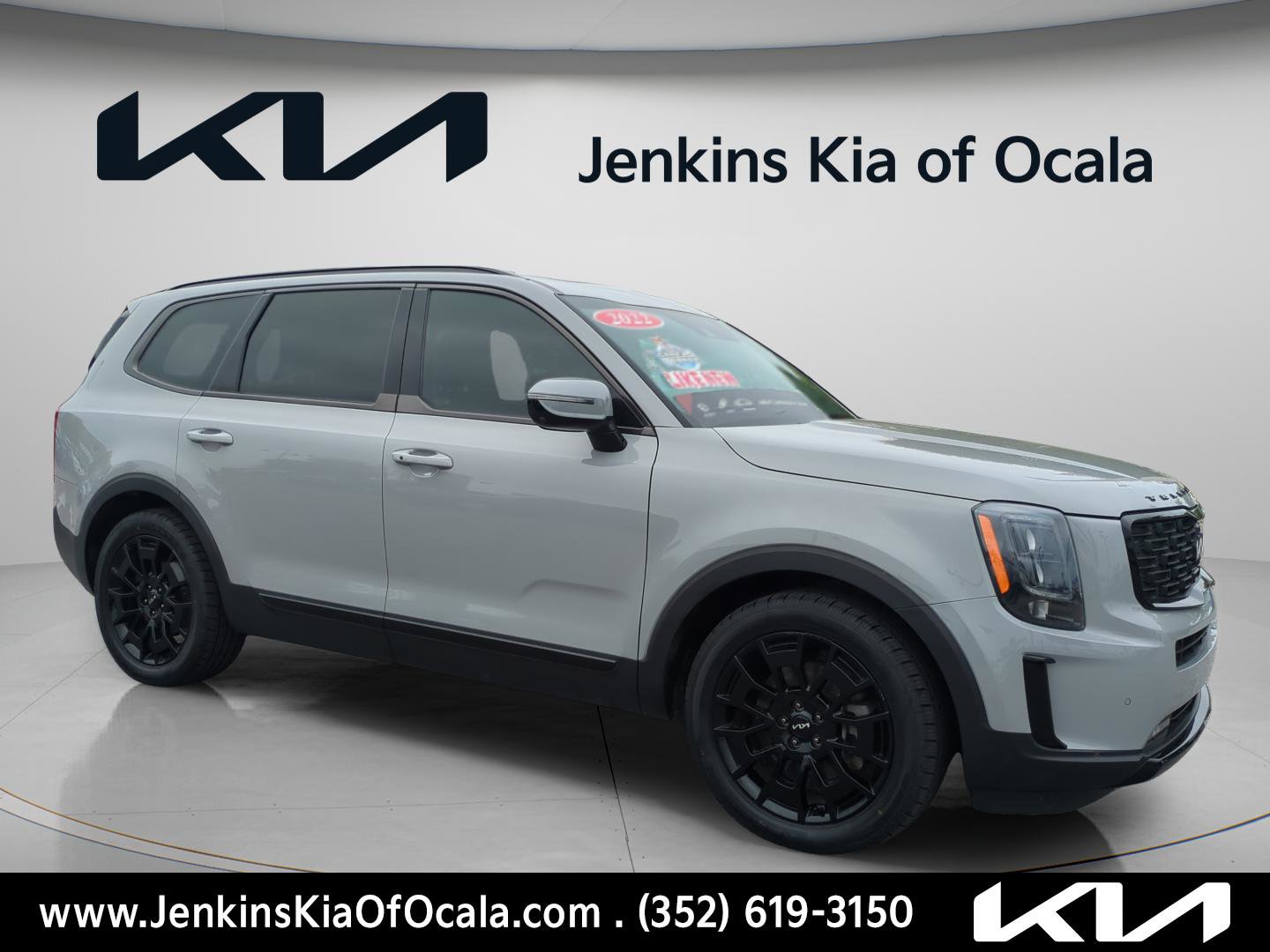 Certified 2022 Kia Telluride SX w/ Nightfall Edition Package image 2