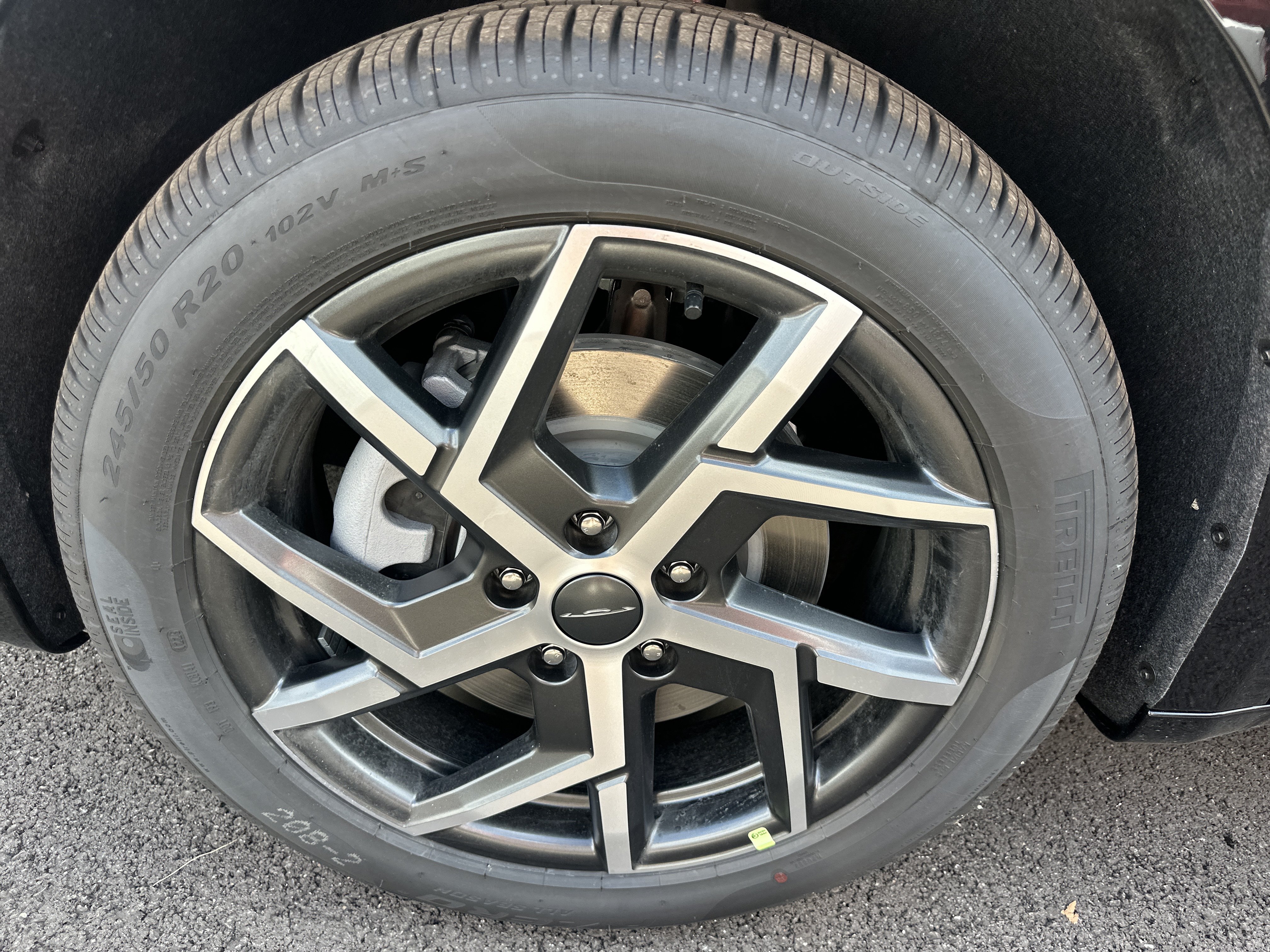 New 2027 Chrysler Pacifica Pinnacle AWD/4WD image 36