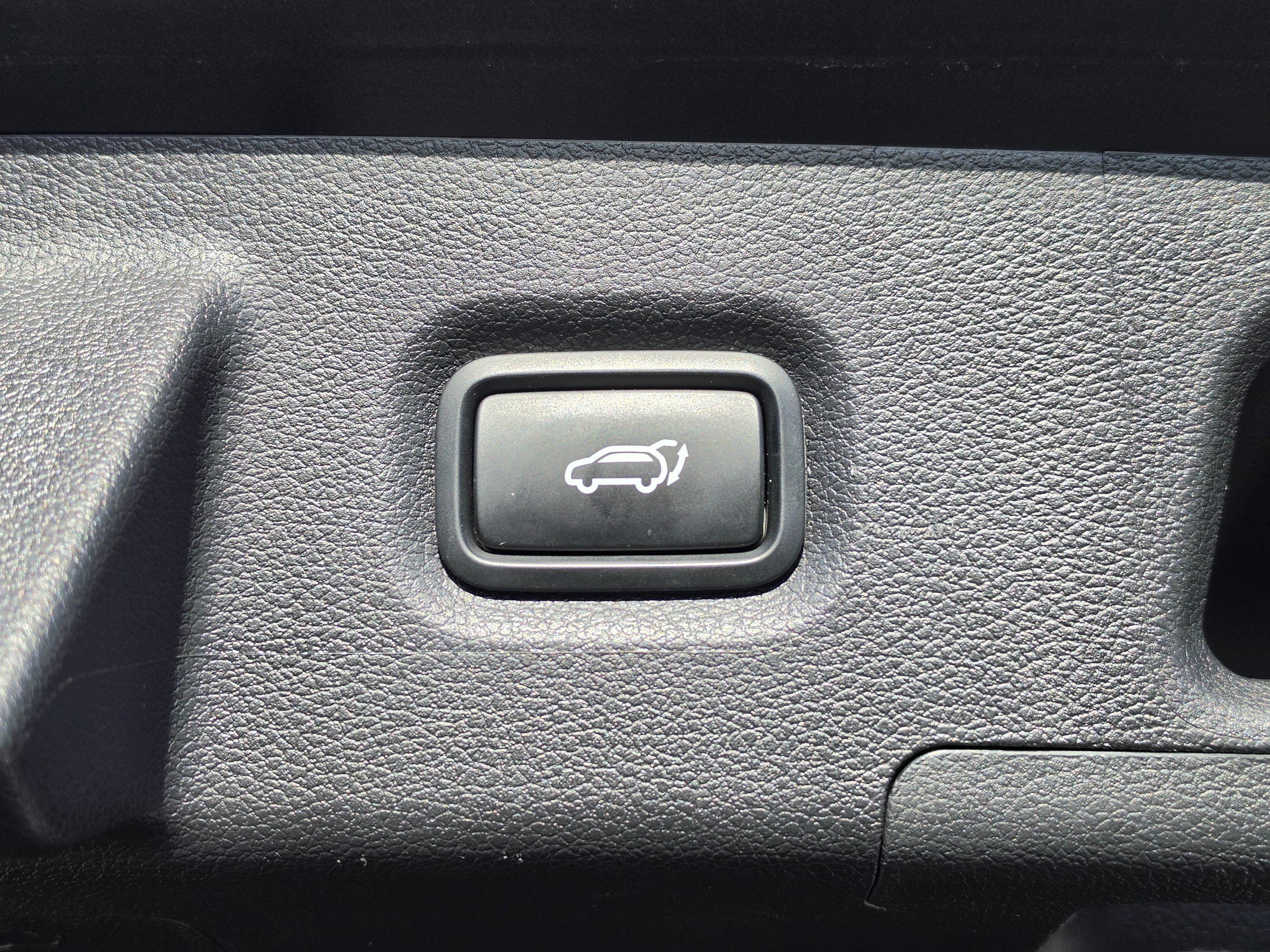 Used 2021 Hyundai Santa Fe SEL w/ Convenience Package FWD image 15
