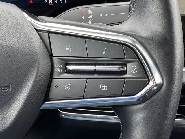 Used 2025 Chevrolet Equinox LT FWD image 25