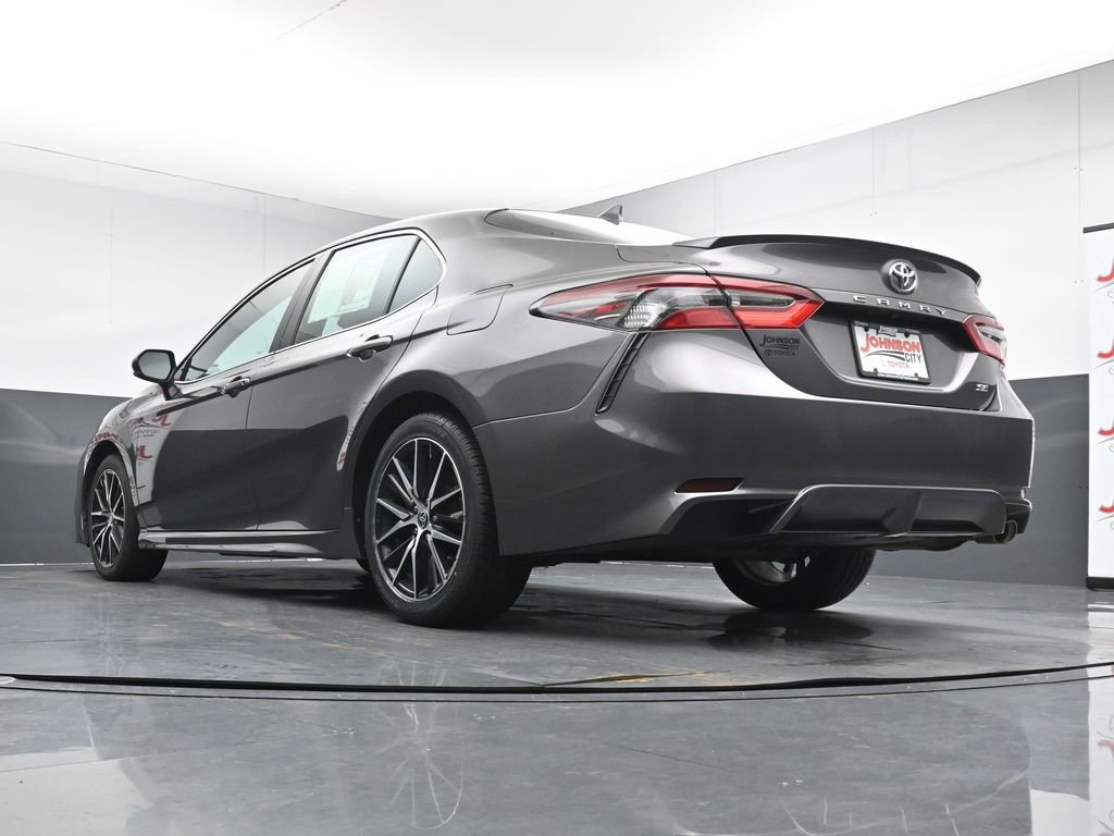 Used 2023 Toyota Camry SE FWD image 32