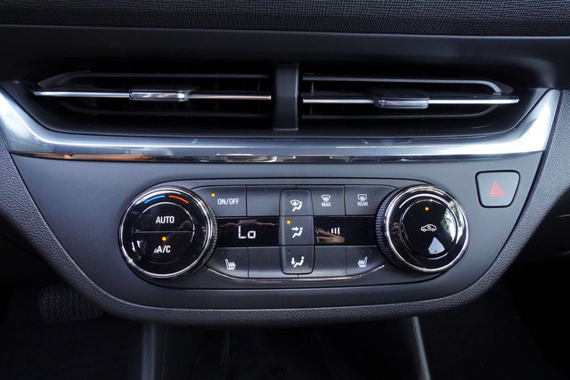 Used 2026 Buick Envista Preferred w/ Convenience I Package FWD image 16