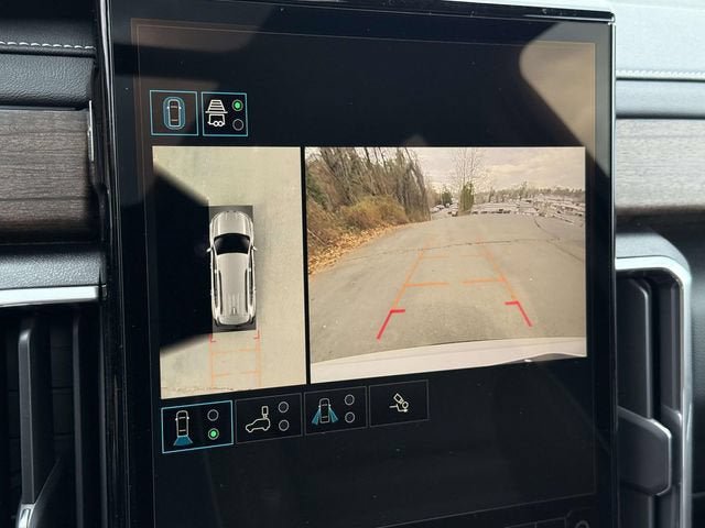New 2026 GMC Acadia Denali Ultimate AWD/4WD image 17