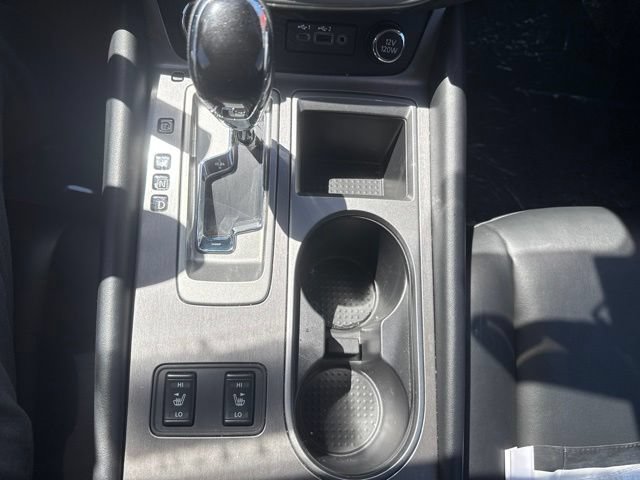 Used 2024 Nissan Murano SV w/ SV Midnight Edition Package FWD image 18