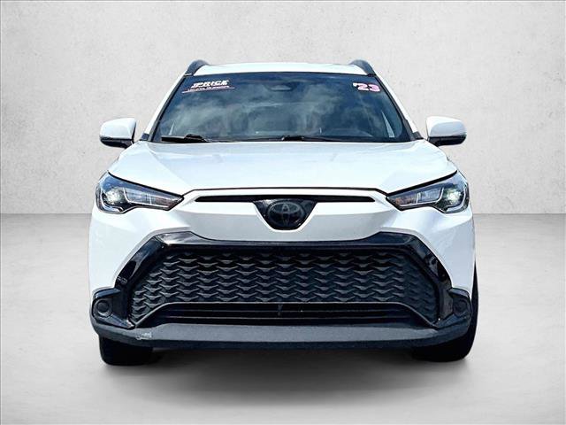 Used 2023 Toyota Corolla Cross SE image 2
