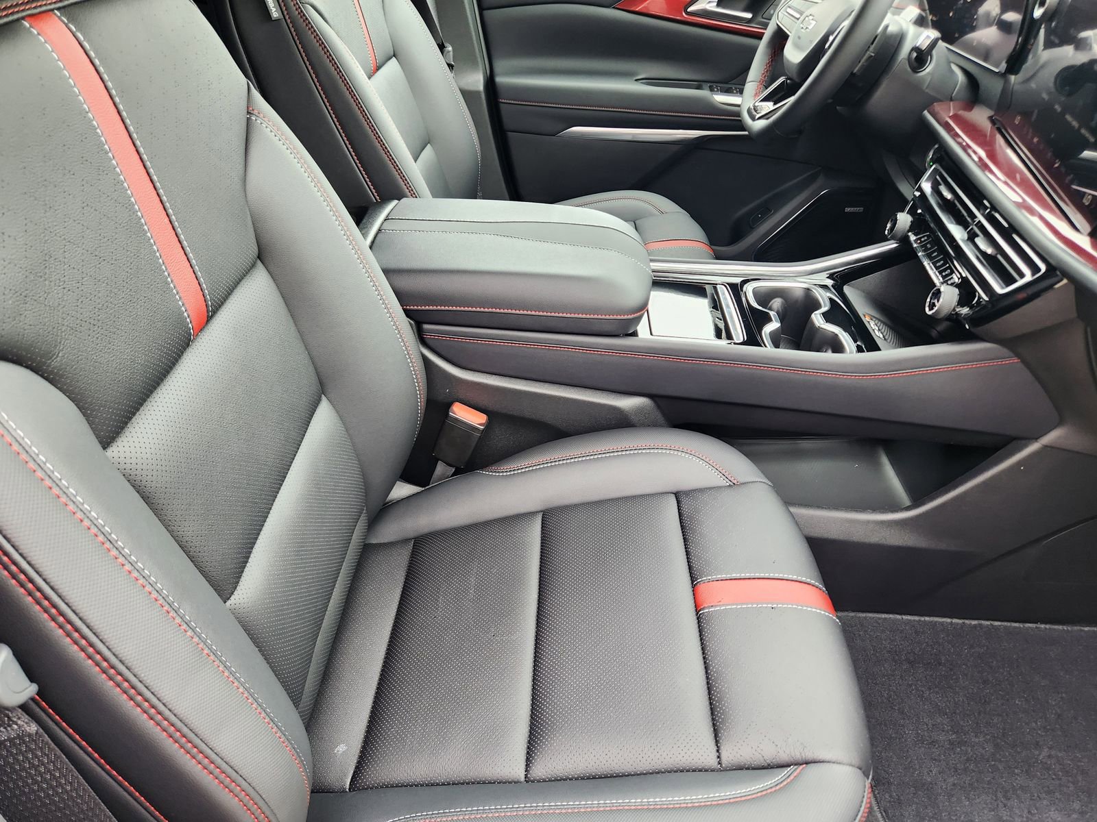 New 2026 Chevrolet Traverse RS FWD image 15
