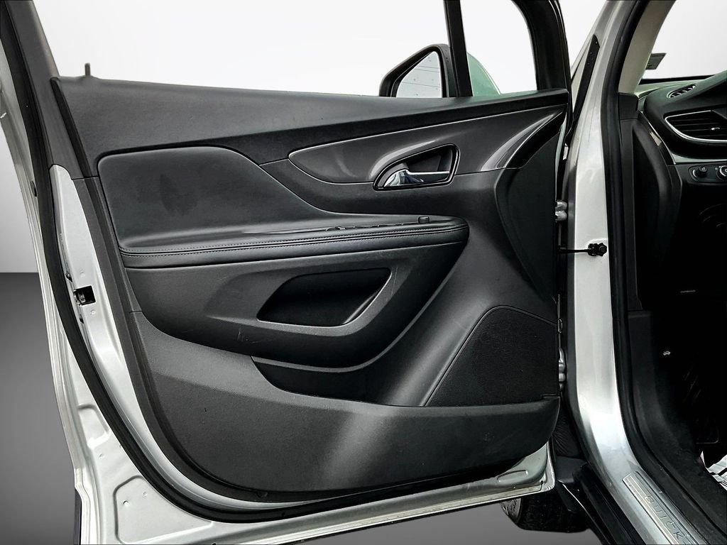 Used 2019 Buick Encore Preferred FWD image 22