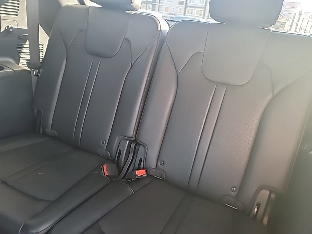 Certified 2023 Kia Sorento SX AWD/4WD image 16