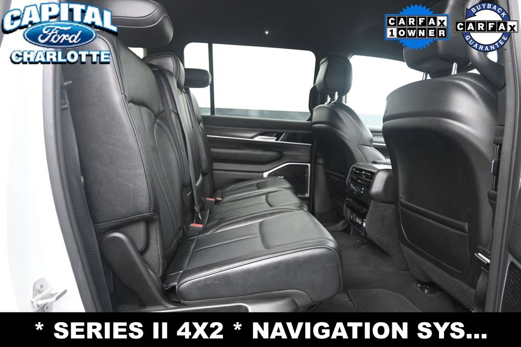 Used 2024 Jeep Wagoneer Series II w/ Flexible Seating Group RWD image 13