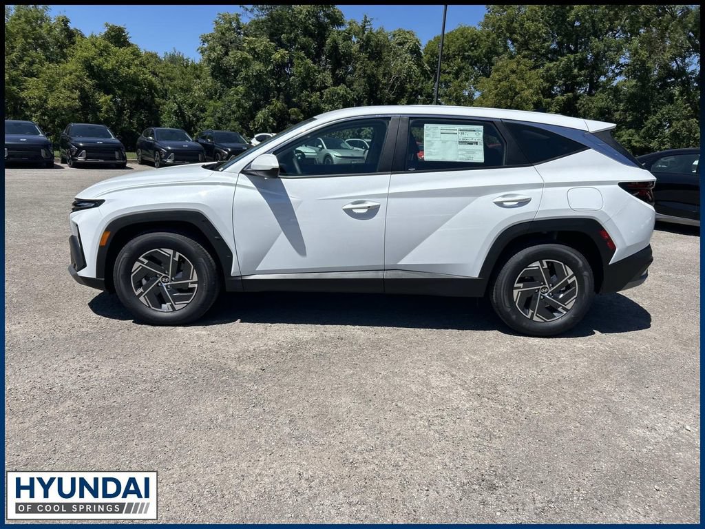 New 2026 Hyundai Tucson Blue SE FWD image 4