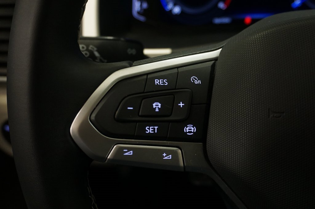 Used 2022 Volkswagen Atlas SE w/ Panoramic Sunroof Package image 19