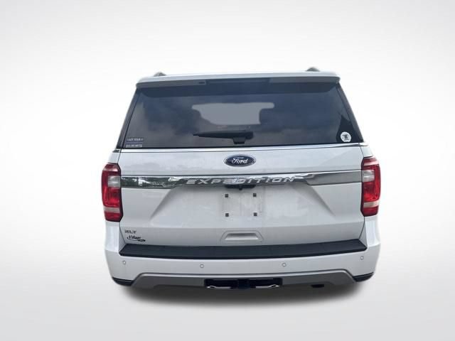 Used 2018 Ford Expedition XLT RWD image 5