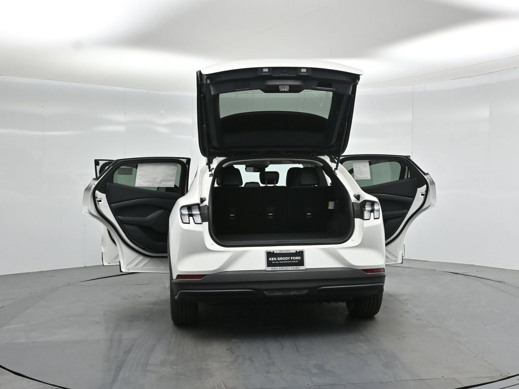 New 2026 Ford Mustang Mach-E Select RWD image 30