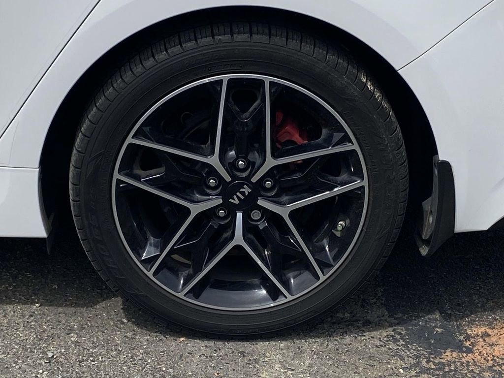 Used 2019 Kia Optima SX image 9