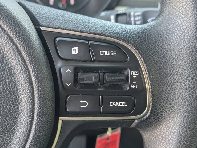 Used 2017 Kia Optima LX FWD image 20