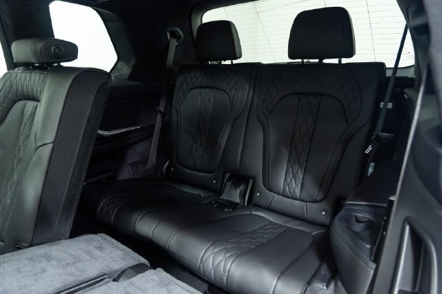 New 2027 BMW X7 M60i AWD/4WD image 26