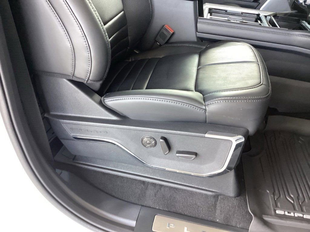 New 2026 Ford F250 Platinum image 31