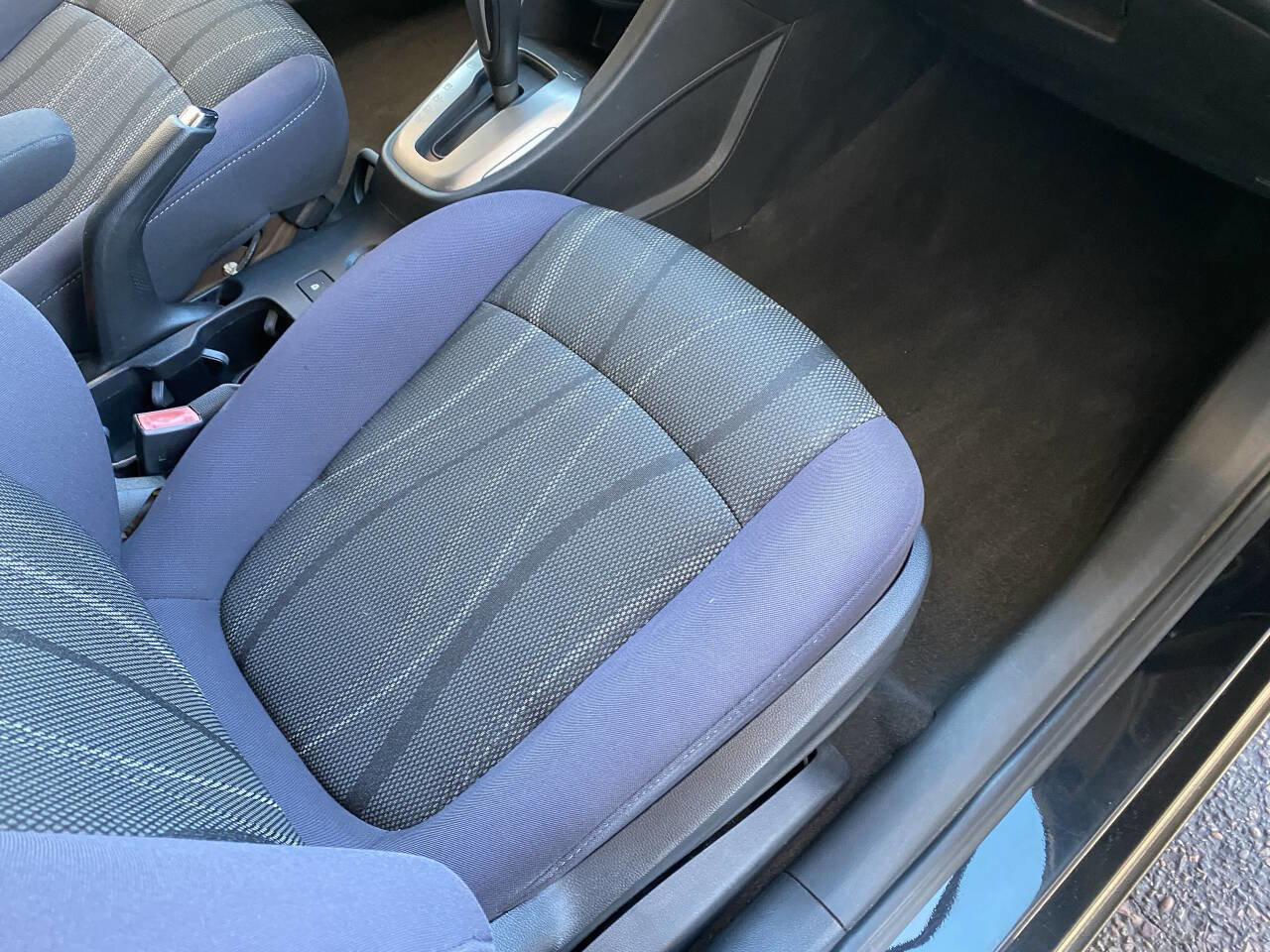 Used 2013 Chevrolet Sonic LT image 33