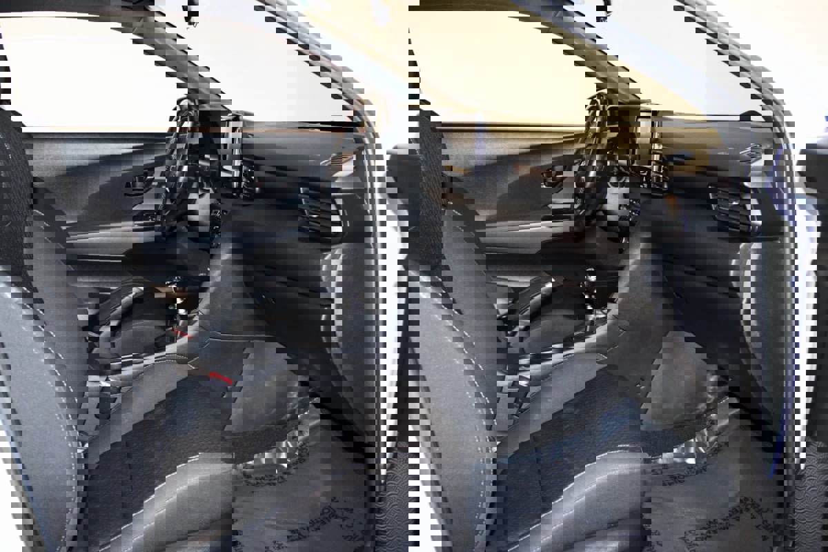 Used 2019 Hyundai Veloster N N w/ Performance Package image 37