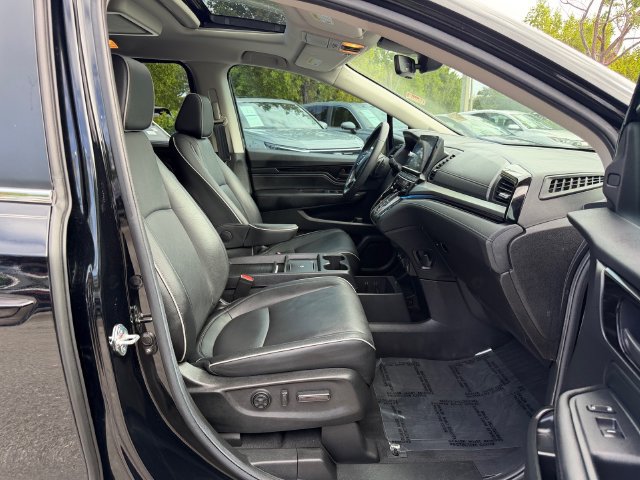 Used 2025 Honda Odyssey Touring image 21