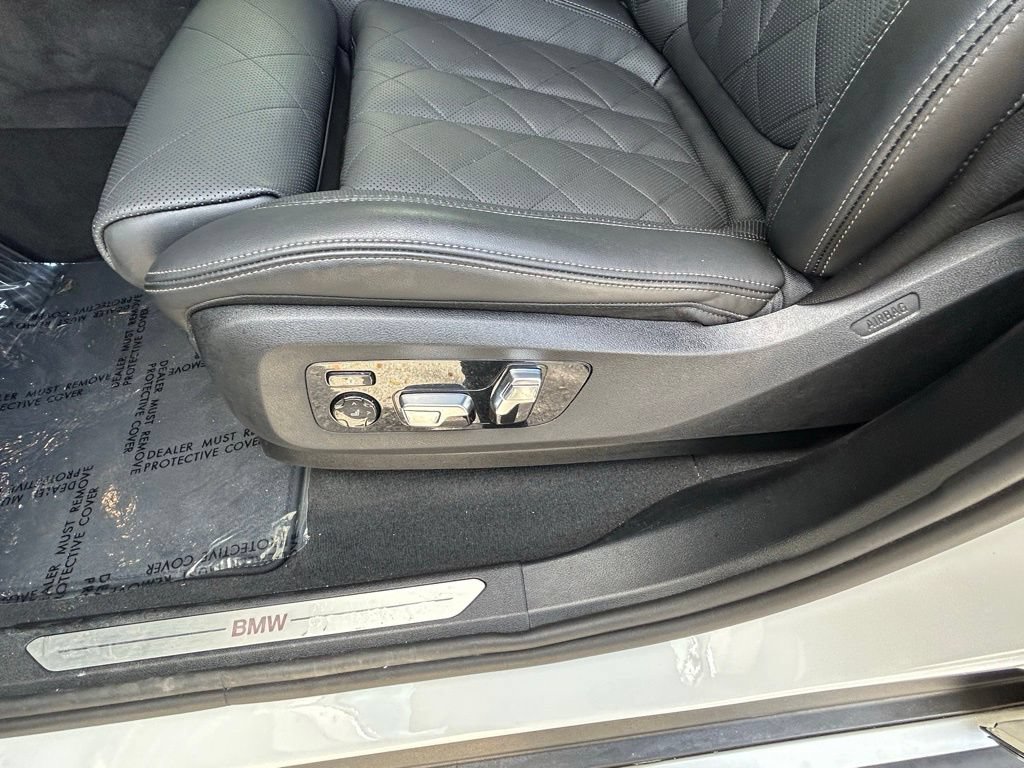 Used 2026 BMW X5 sDrive40i RWD image 13