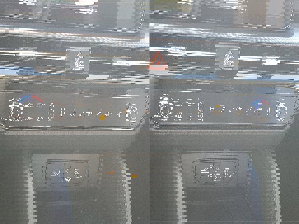 New 2026 Kia Sportage EX image 18