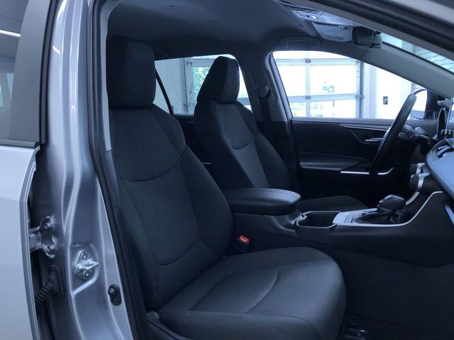 Certified 2025 Toyota RAV4 XLE AWD/4WD image 22