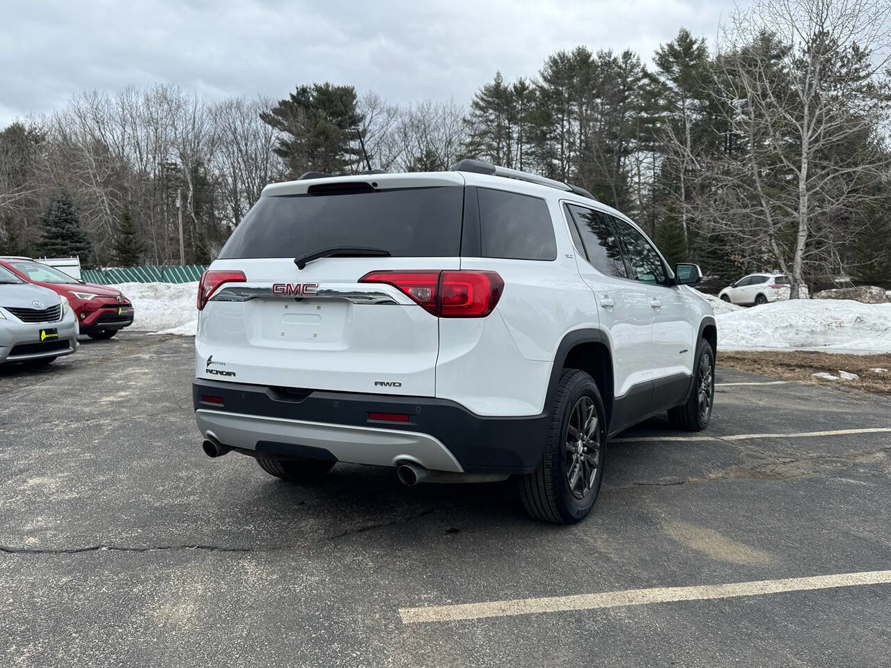 Used 2018 GMC Acadia SLT AWD/4WD image 6