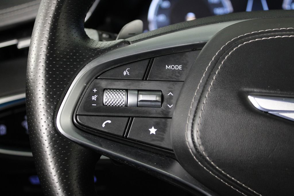 Used 2024 Genesis GV70 2.5T w/ Sport Prestige Package image 28