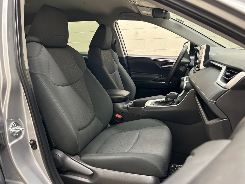 Used 2024 Toyota RAV4 XLE image 10