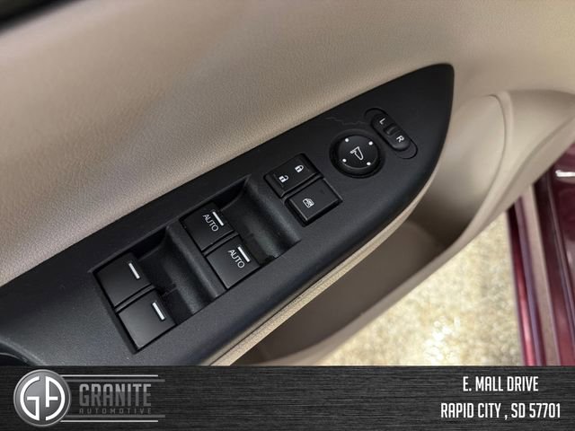 Used 2015 Honda Accord EX-L image 32